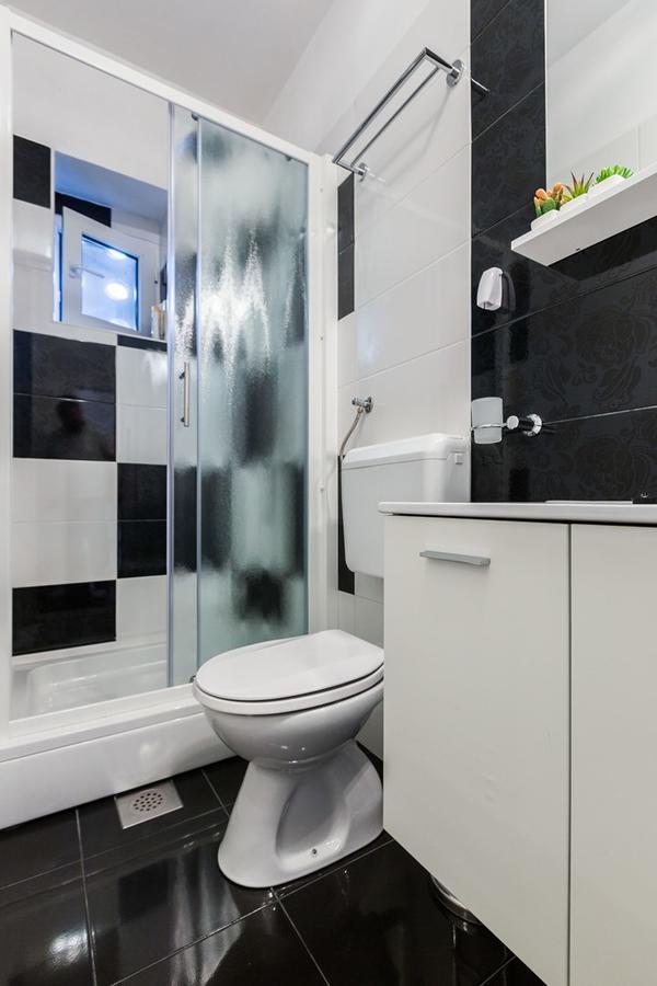 Fifi Apartment W. Parking In Old Town Zadar Exteriör bild