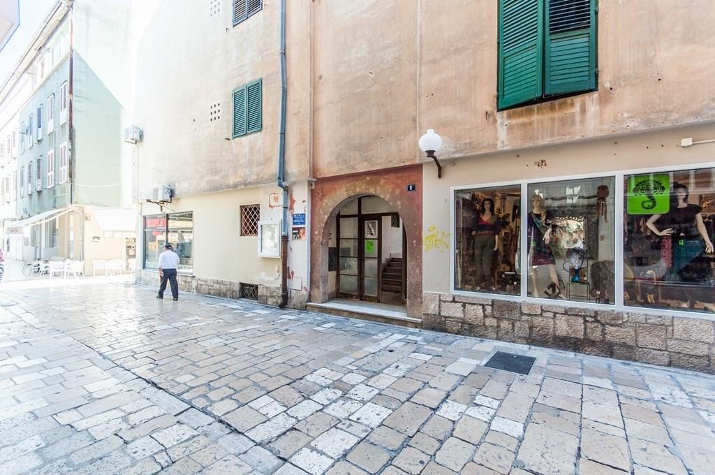 Fifi Apartment W. Parking In Old Town Zadar Exteriör bild